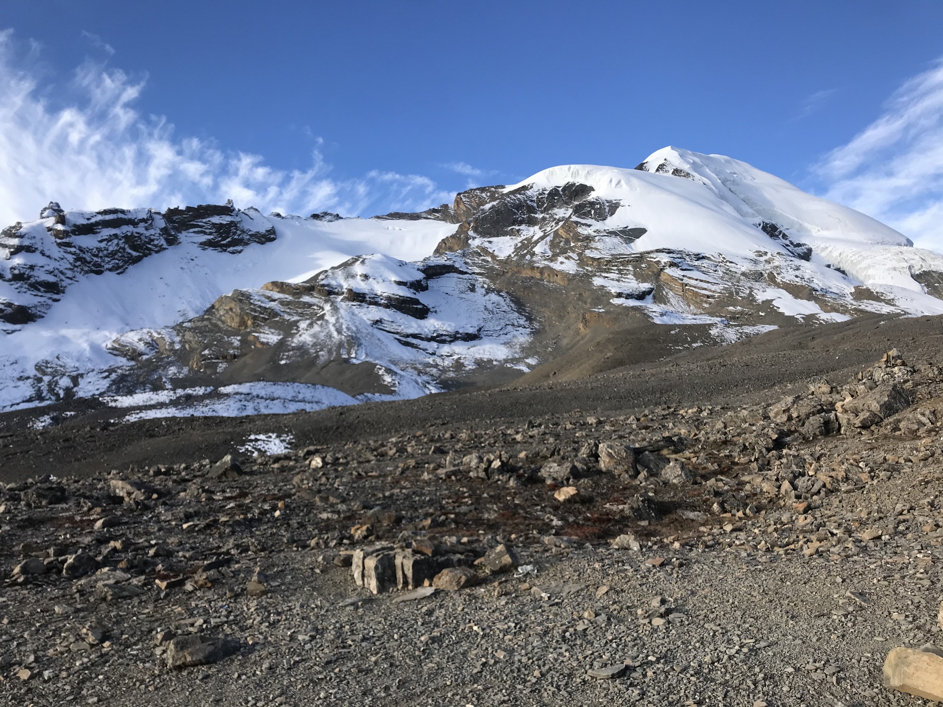 Hiking in Nepal Mountains
